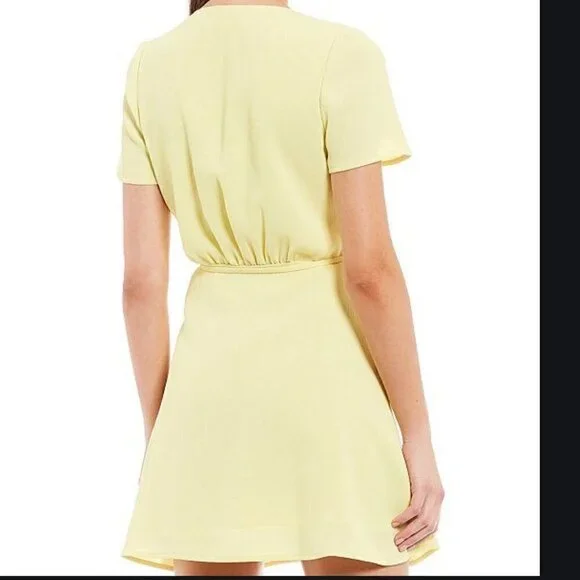 NWT Gianni Bini mini chiffon wrap dress - Picture 2 of 11